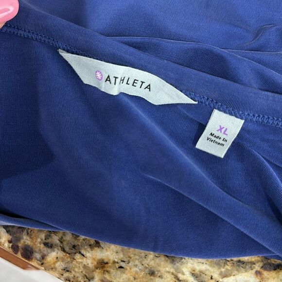 Athleta Ciao Bella Long Sleeve Split Back Top In Blue Size XL - Picture 7 of 11